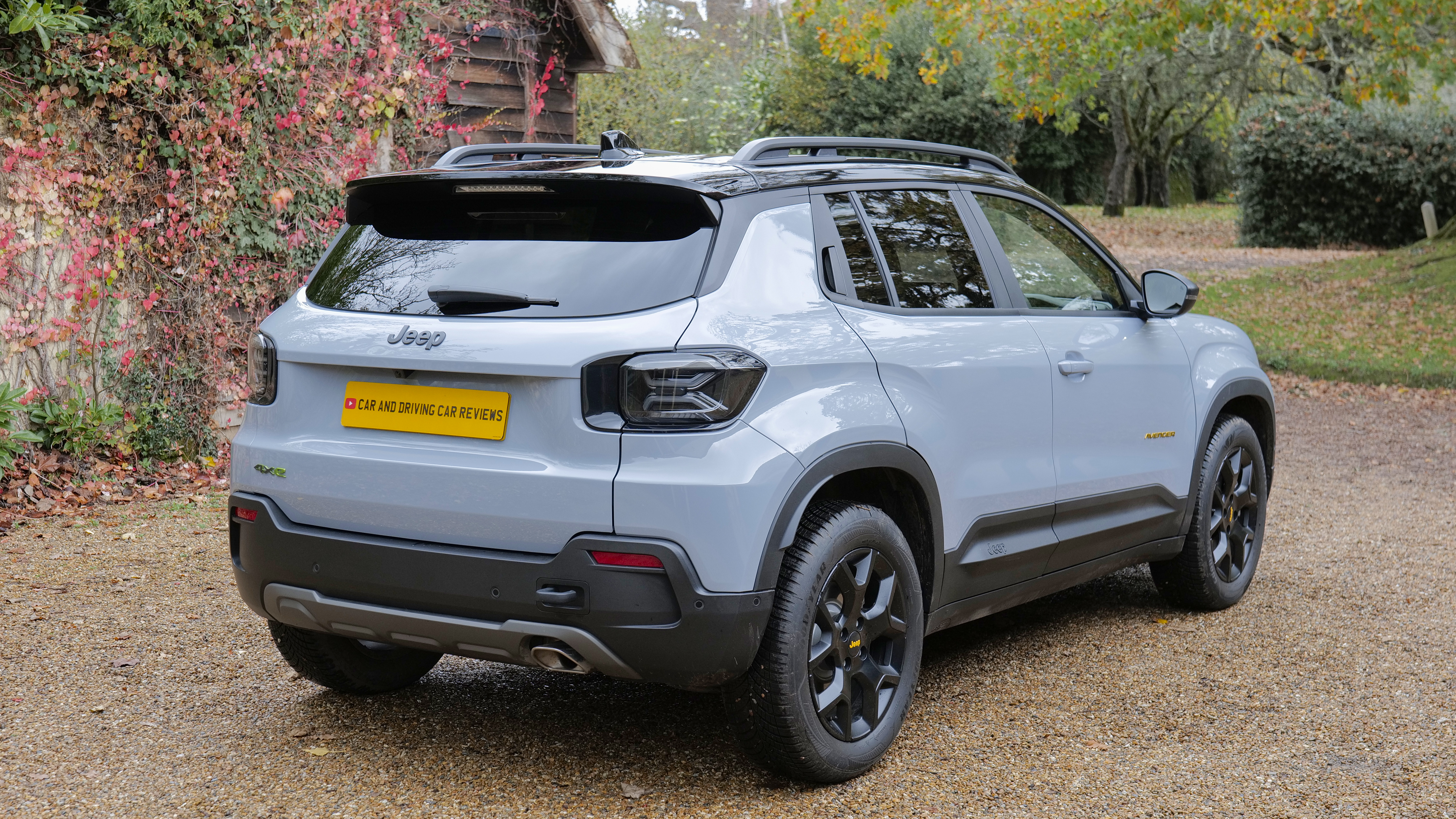 JEEP AVENGER HATCHBACK 1.2 E-AWD e-Hybrid Upland 5dr DCT